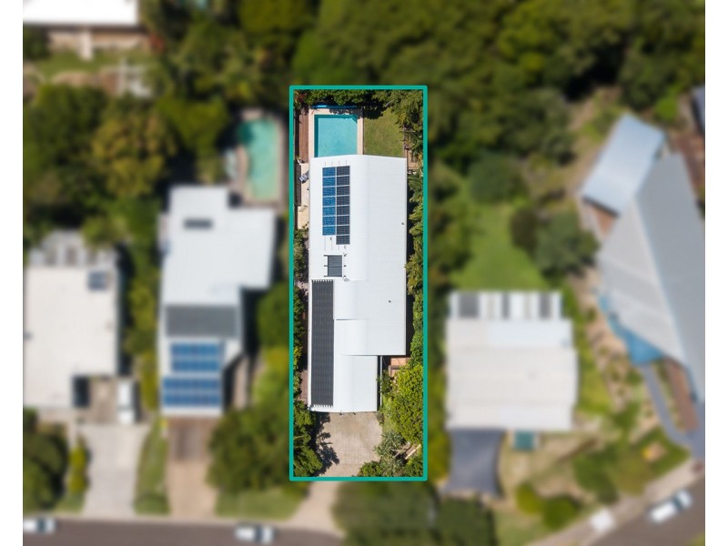 4 Woonum Road, Alexandra Headland QLD 4572