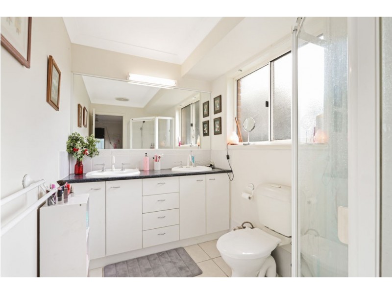 9 Turnbury Street, Little Mountain QLD 4551