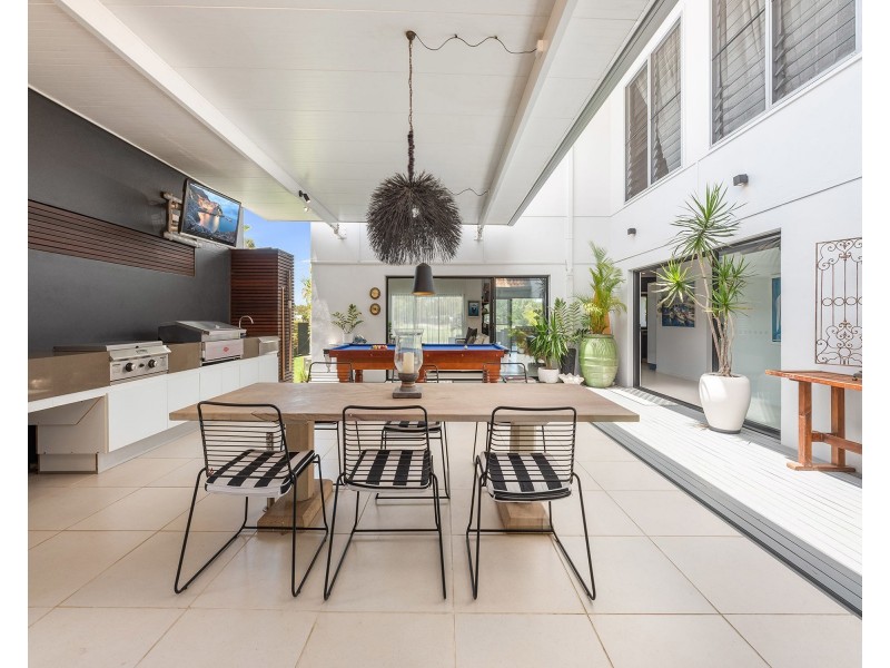 27 Webb Ellis Court, Pelican Waters QLD 4551