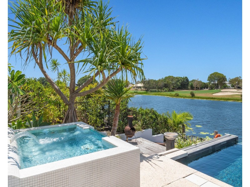 27 Webb Ellis Court, Pelican Waters QLD 4551