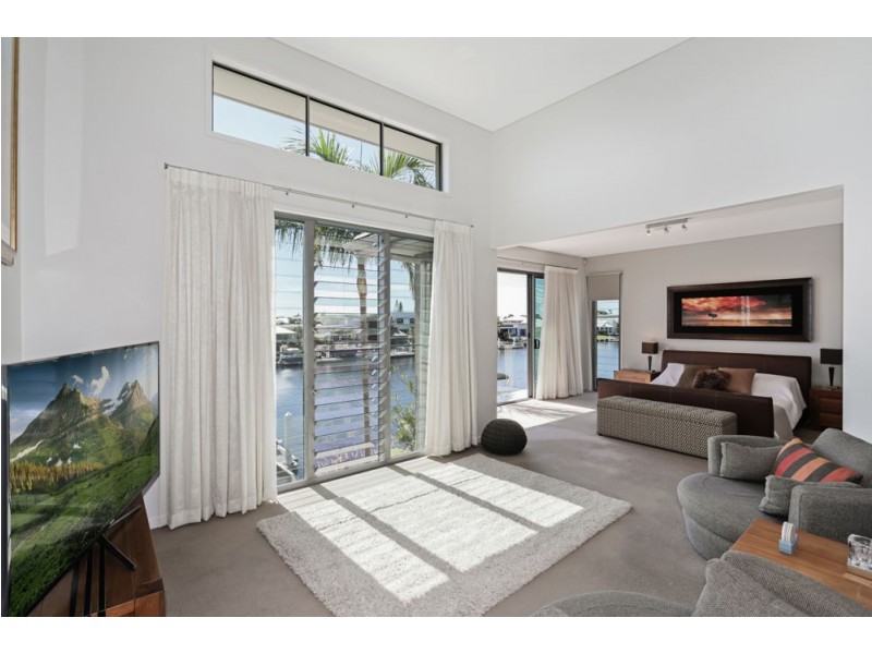 14 Columba Place, Pelican Waters QLD 4551