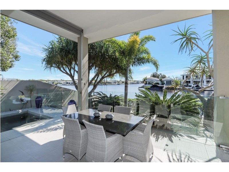 14 Columba Place, Pelican Waters QLD 4551