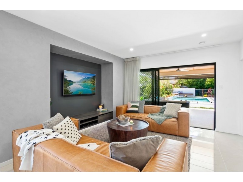 12 Cook Street, Golden Beach QLD 4551