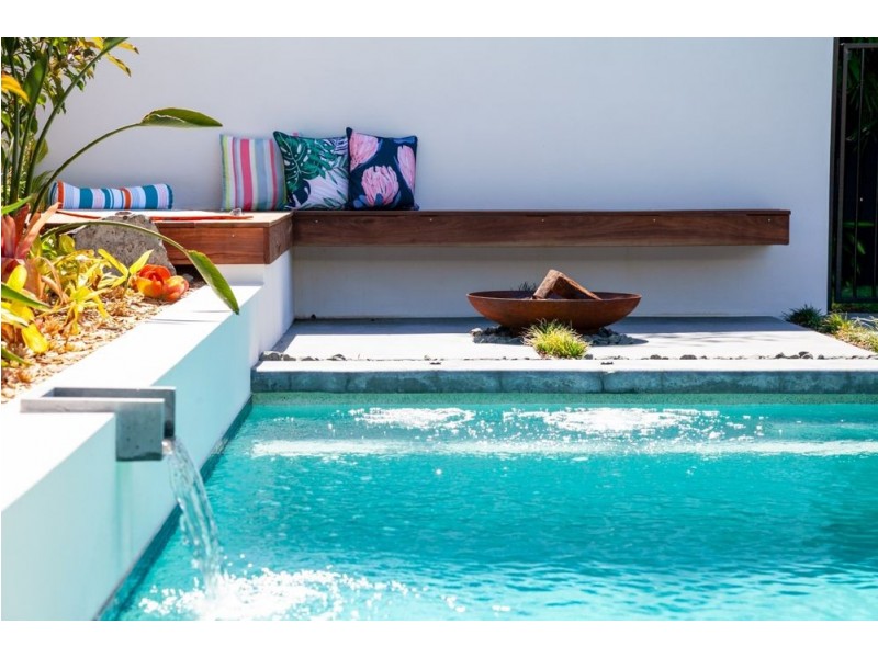 12 Cook Street, Golden Beach QLD 4551