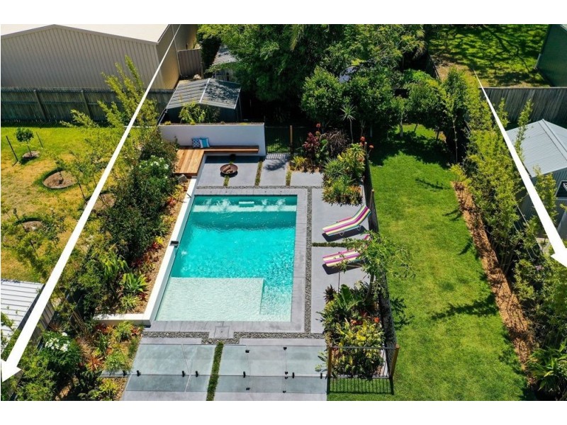 12 Cook Street, Golden Beach QLD 4551