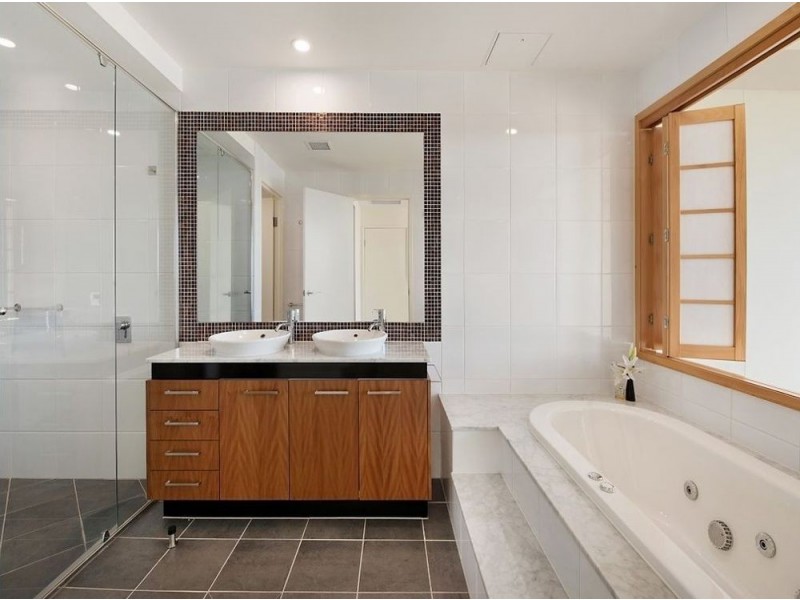 1102/38 Mahogany Drive, Pelican Waters QLD 4551