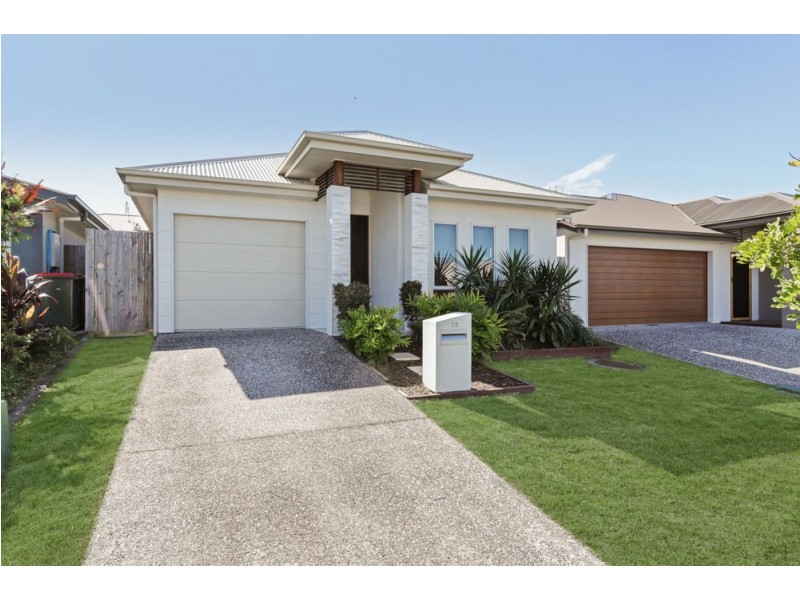 33 Auburn Street, Caloundra West QLD 4551