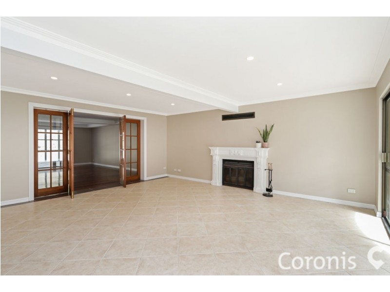 1 Tallowood Close, Little Mountain QLD 4551