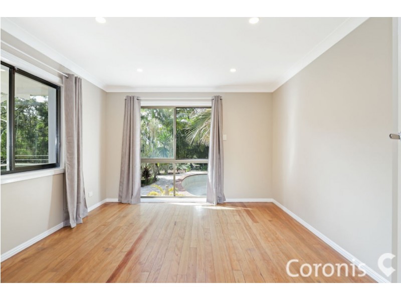 1 Tallowood Close, Little Mountain QLD 4551