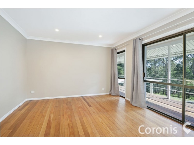 1 Tallowood Close, Little Mountain QLD 4551