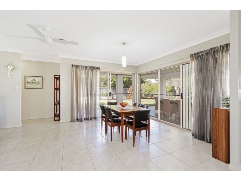 15 Wilshire Place, Pelican Waters QLD 4551