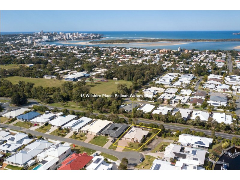 15 Wilshire Place, Pelican Waters QLD 4551