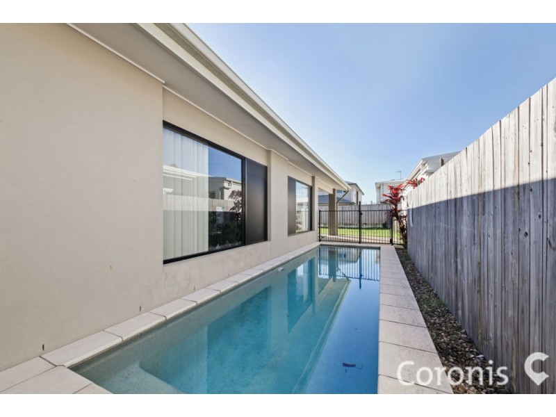 10 Sheave Street, Birtinya QLD 4575