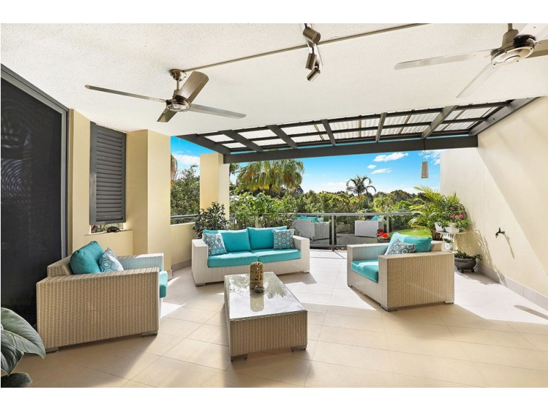 68/1 Millennium Circuit, Pelican Waters QLD 4551