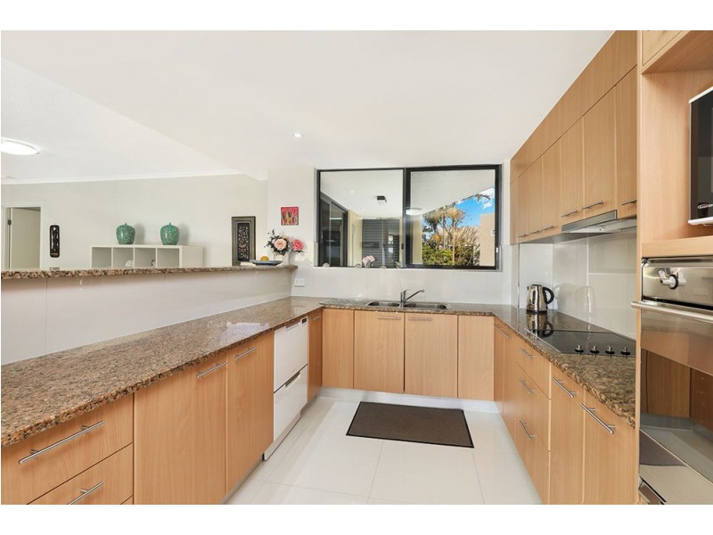 68/1 Millennium Circuit, Pelican Waters QLD 4551