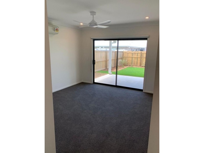 64 Adrian Circuit, Bells Creek QLD 4551