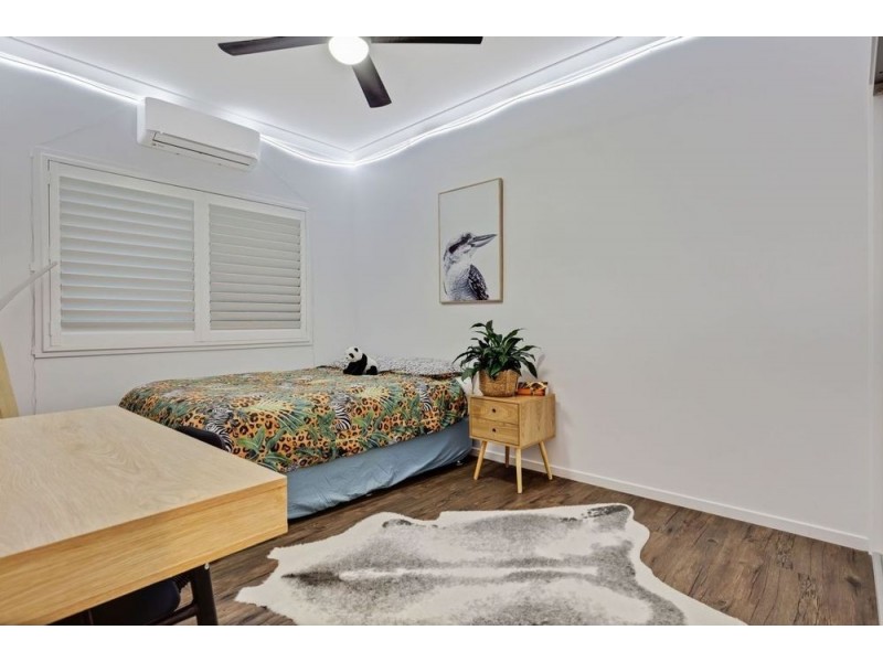 9 Teal Street, Caloundra West QLD 4551