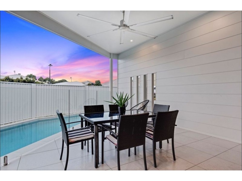 9 Teal Street, Caloundra West QLD 4551