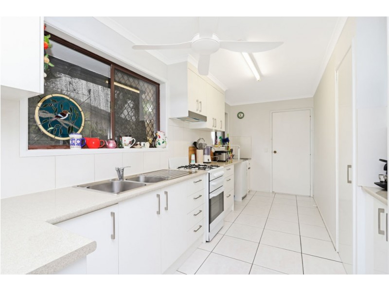 30 Rosella Street, Parrearra QLD 4575