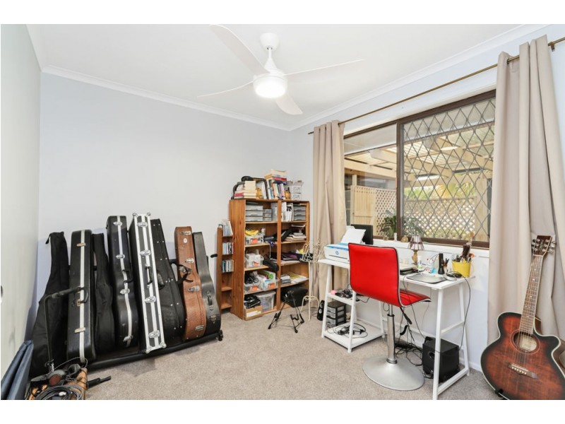 30 Rosella Street, Parrearra QLD 4575