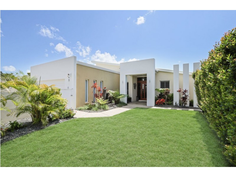 4 La Rita Court, Pelican Waters QLD 4551