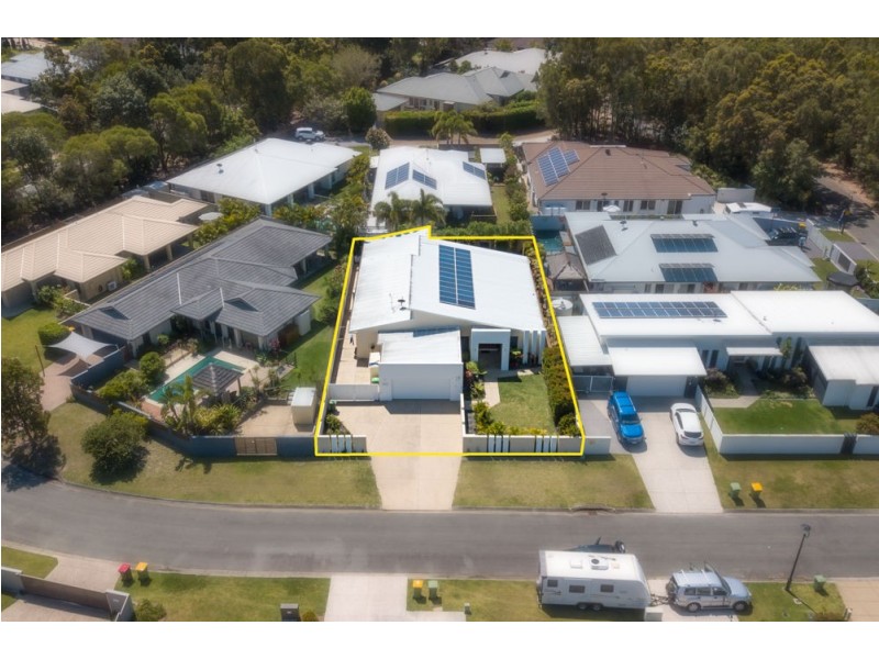 4 La Rita Court, Pelican Waters QLD 4551