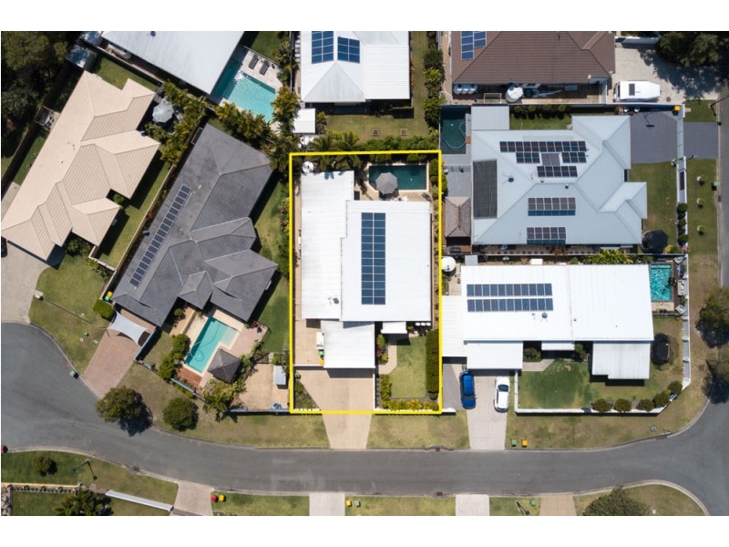 4 La Rita Court, Pelican Waters QLD 4551