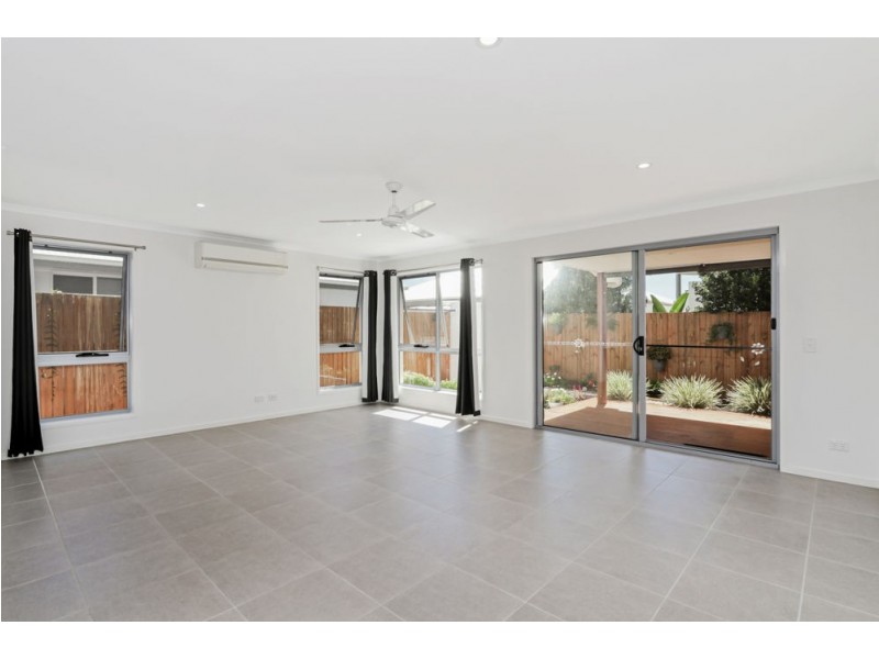 1/25 Cyan Street, Caloundra West QLD 4551