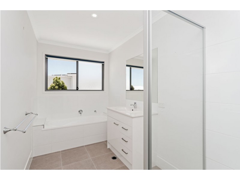 1/25 Cyan Street, Caloundra West QLD 4551