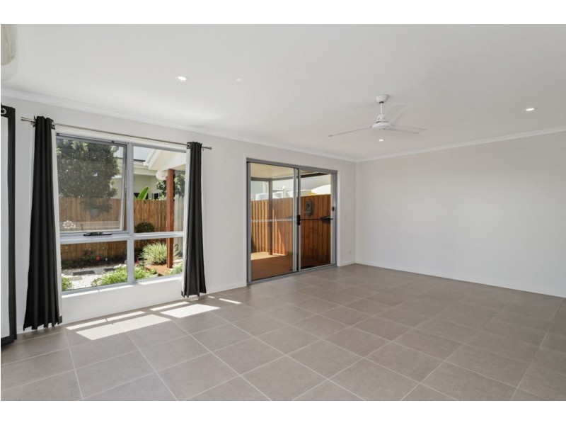 1/25 Cyan Street, Caloundra West QLD 4551