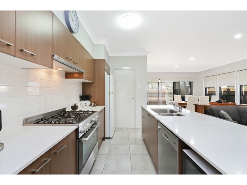 29 Olive Circuit, Caloundra West QLD 4551