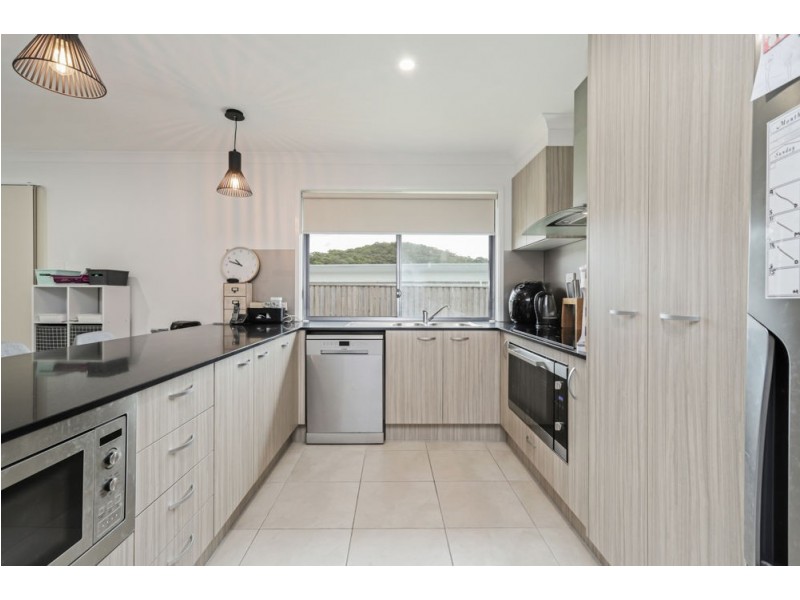 25 Butcherbird Crescent, Bli Bli QLD 4560