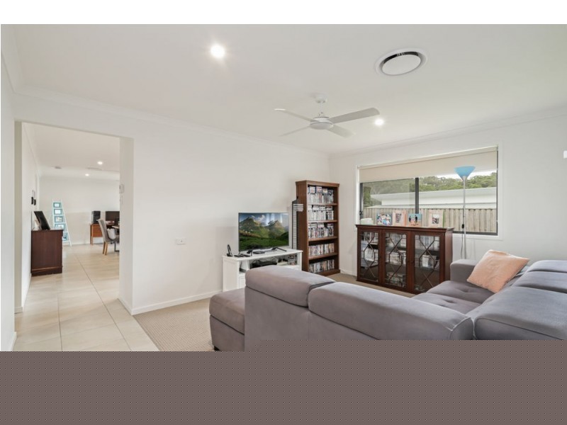 25 Butcherbird Crescent, Bli Bli QLD 4560
