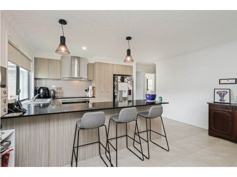25 Butcherbird Crescent, Bli Bli QLD 4560