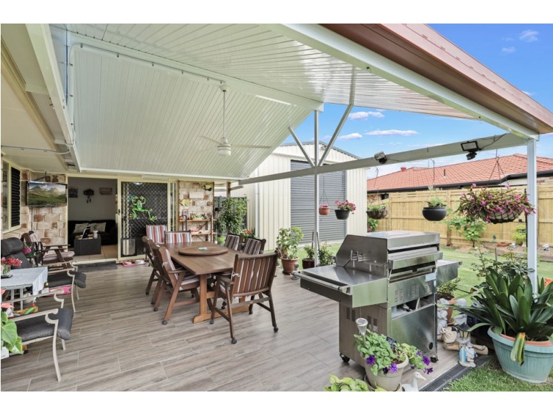 5 Springs Drive, Little Mountain QLD 4551