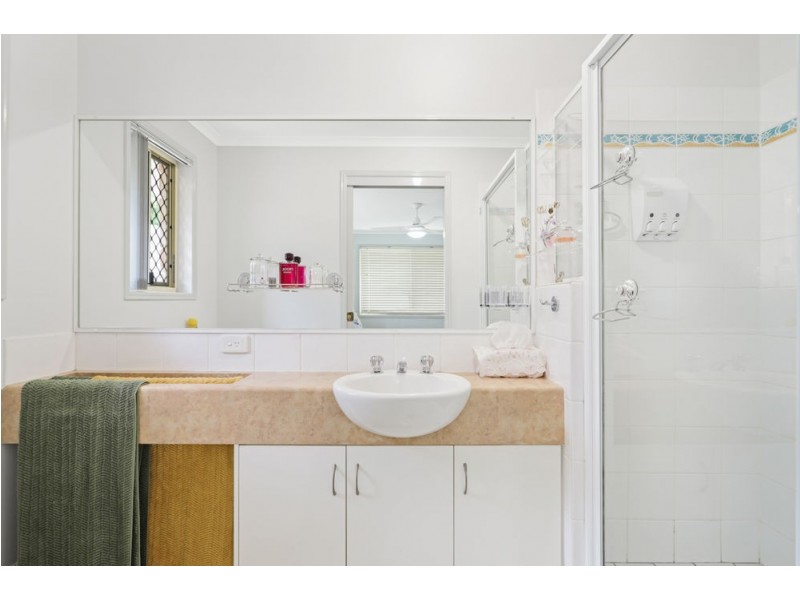 5 Springs Drive, Little Mountain QLD 4551