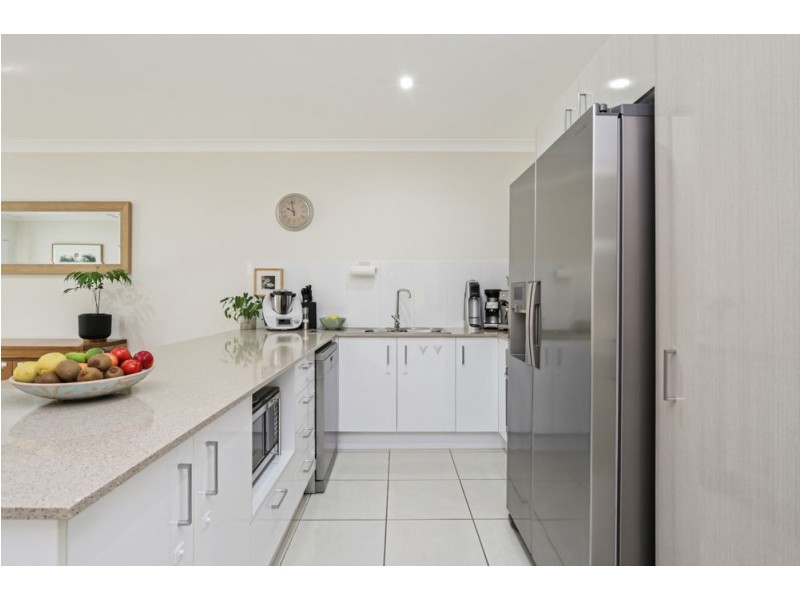 2/47 Lingara Avenue, Palmwoods QLD 4555