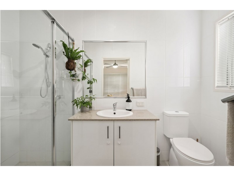 2/47 Lingara Avenue, Palmwoods QLD 4555