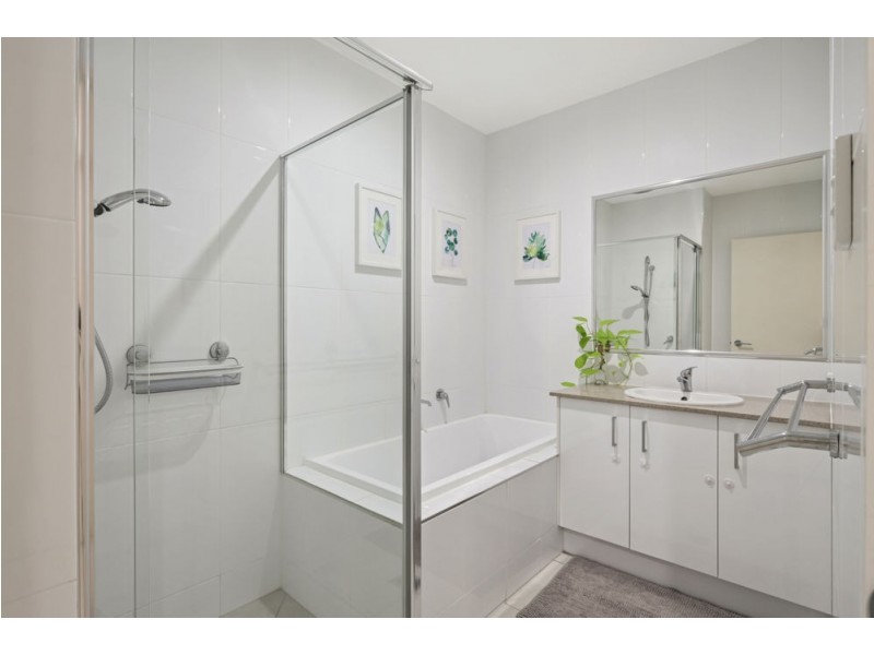 2/47 Lingara Avenue, Palmwoods QLD 4555