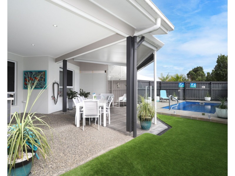2/19 Comet Street, Pelican Waters QLD 4551