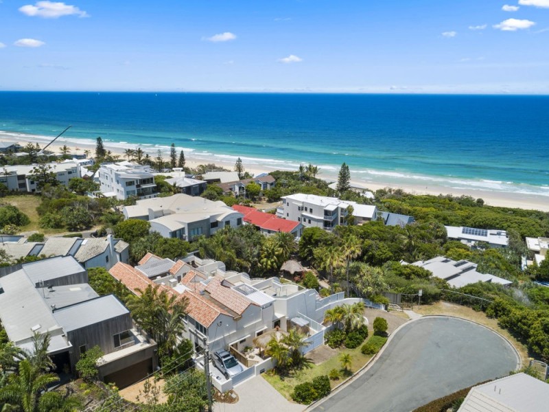 2/9 Pilchers Gap, Sunshine Beach QLD 4567