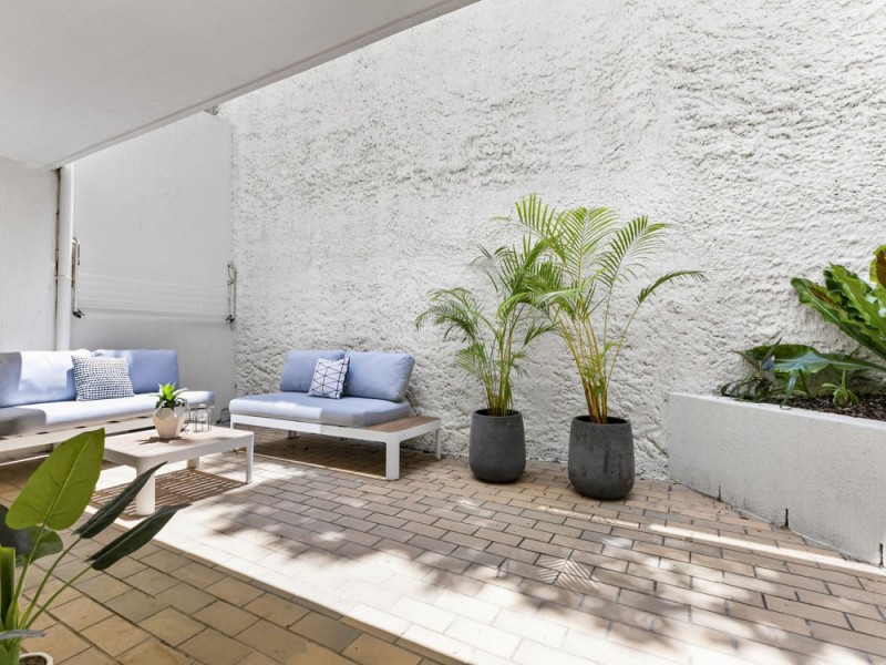 2/9 Pilchers Gap, Sunshine Beach QLD 4567