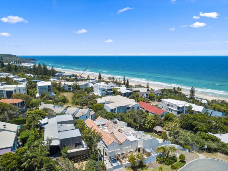 2/9 Pilchers Gap, Sunshine Beach QLD 4567