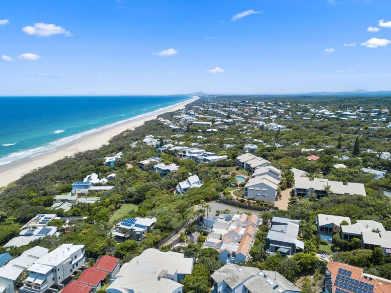 2/9 Pilchers Gap, Sunshine Beach QLD 4567