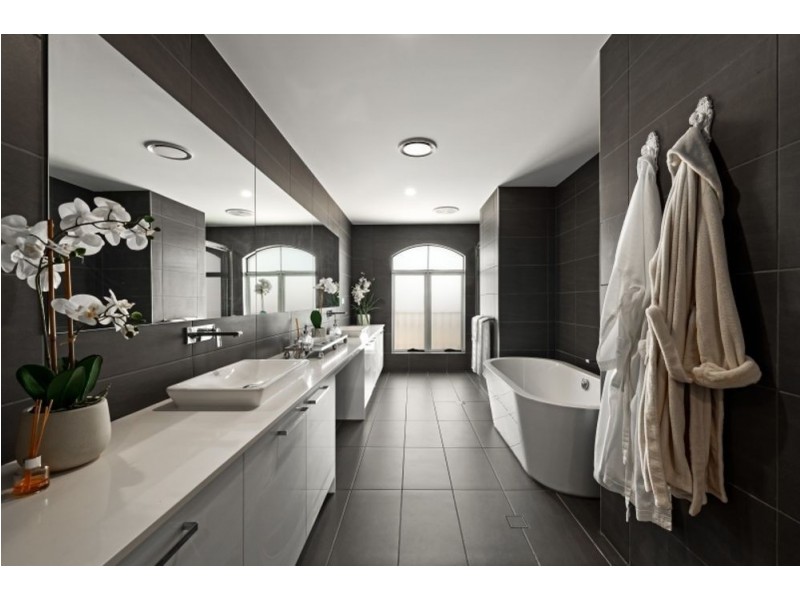 57 Maclamond Drive, Pelican Waters QLD 4551