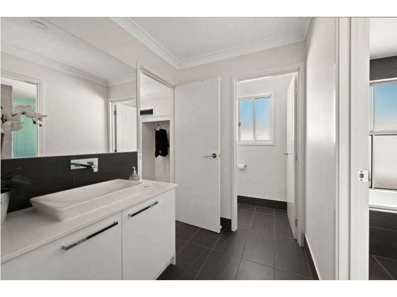 57 Maclamond Drive, Pelican Waters QLD 4551