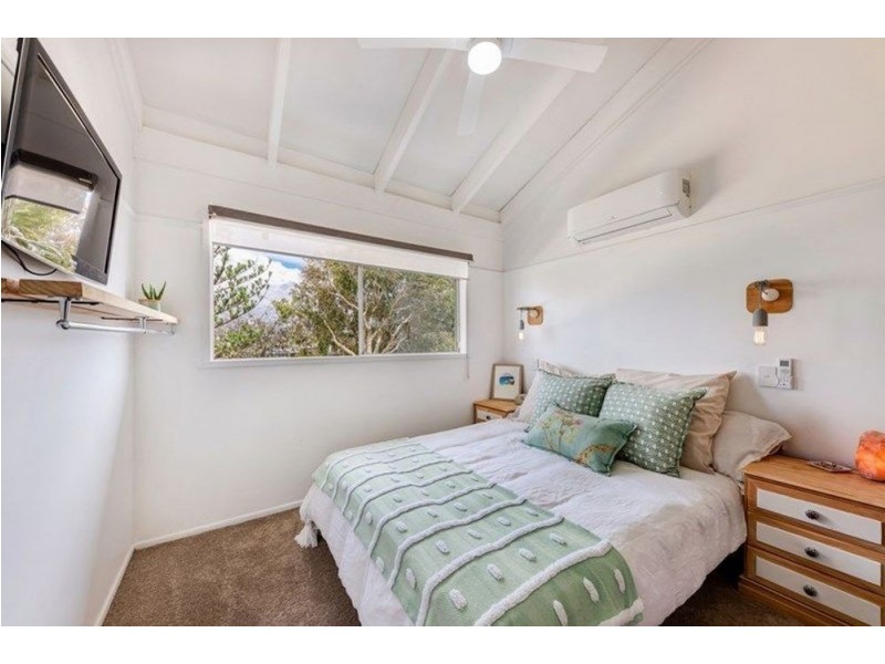 1/8 Point Cartright Drive, Buddina QLD 4575