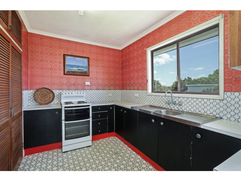 134 Westminster Avenue, Golden Beach QLD 4551