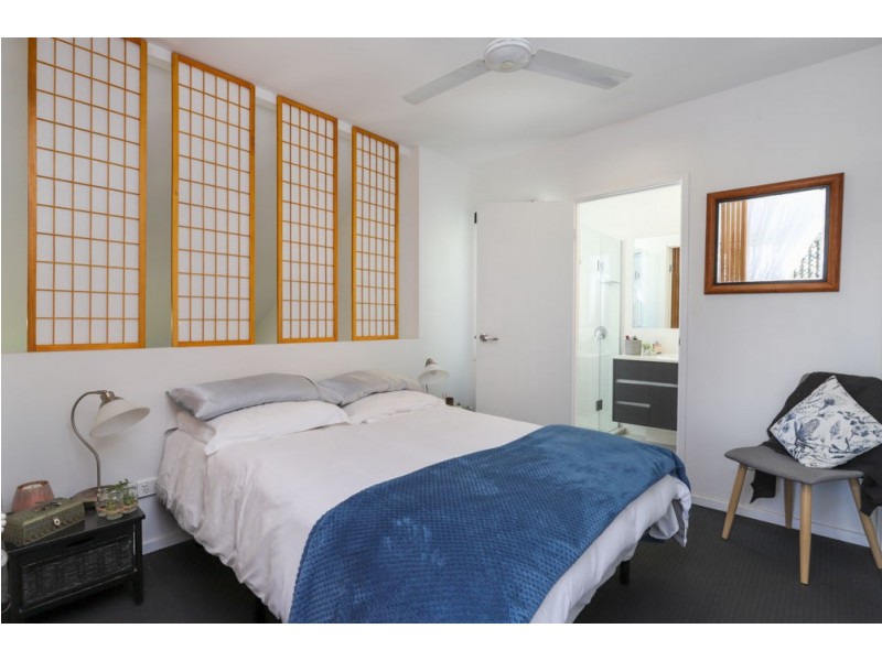 20 Copper Crescent, Caloundra West QLD 4551