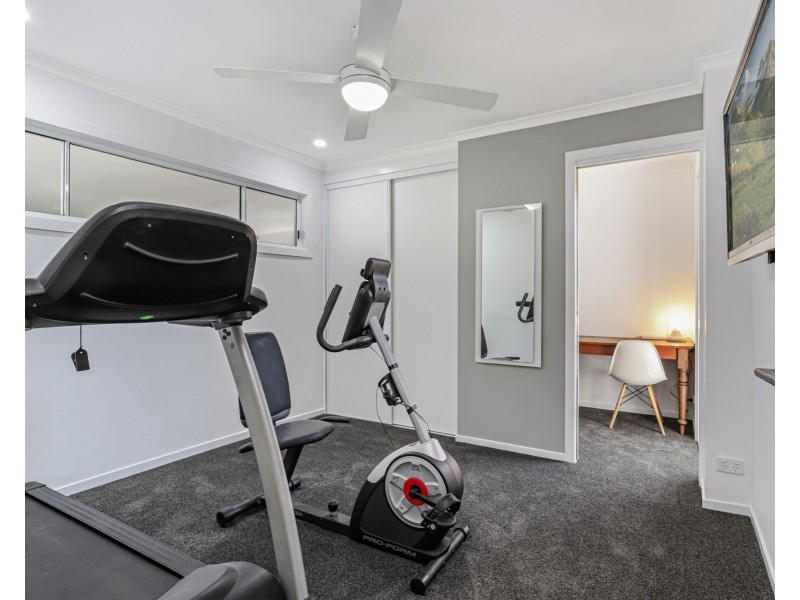 37 Balyata Street, Warana QLD 4575